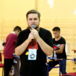 Zawody w układaniu kostki Rubika. Na zdjęciu: Przemysław Piątek - organizator / Marzena Mąkosa / Radio Kielce