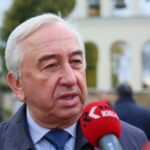 Święto Kolejarzy w Skarżysku - Kościelnej. Na zdjęciu Zdzisław Woźniak - wójt  Skarżysko-Kościelnej / Marzena Mąkosa / Radio Kielce