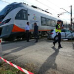 Wypadek na przejeździe kolejowo - drogowym / Marzena Mąkosa / Radio Kielce