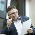 Spotkanie z mieszkańcami w sprawie parkingu / Marzena Mąkosa / Radio Kielce