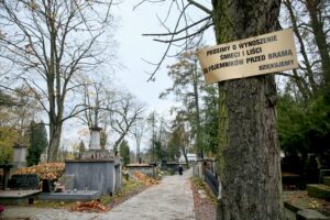 Cmentarz w Kielcach / Marzena Mąkosa / Radio Kielce