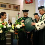 Wręczenie doktoratu honoris causa profesorowi Andrzejowi Neimitzowi / Marzena Mąkosa / Radio Kielce
