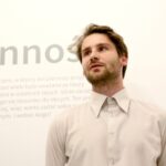 Wernisaż wystawy pt. „Gościnność”. Na zdjęciu : Piotr Bladziak / Marzena Mąkosa / Radio Kielce