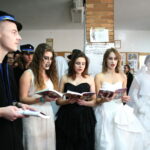 Inscenizacja obrzędu Dziadów w I Liceum Ogólnokształcącym im. Stefana Żeromskiego w Kielcach / Marzena Mąkosa / Radio Kielce