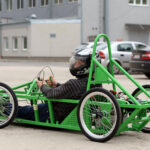 Bolid, którym studenci Politechniki Świętokrzyskiej będą rywalizować w wyścigach pojazdów elektrycznych Greenpower / Politechnika Świętokrzyska