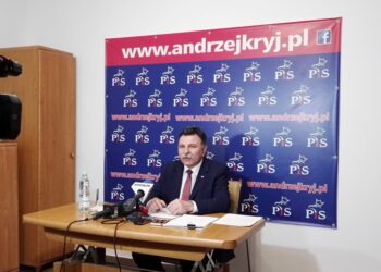 Poseł Andrzej Kryj podsumowuje 2 lata działalności w Sejmie / Emilia Sitarska / Radio Kielce