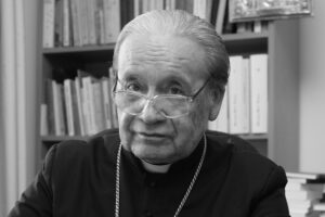 Ksiądz biskup senior Wacław Świerzawski / Kuria Diecezjalna w Sandomierzu