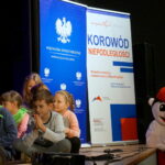 "Korowód Niepodległości" w Centrum Kultury w Jędrzejowie / Ewa Pociejowska-Gawęda / Radio Kielce