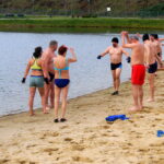 Jędrzejowskie morsy zainaugurowały sezon / Ewa Pociejowska-Gawęda / Radio Kielce