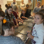 Spin Day 2017. Warsztaty dla dzieci i młodzieży w Centrum Geoedukacji Geopark Kielce / Michał Kita / Radio Kielce