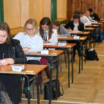 Wielkie dyktando techniczne z Zespole Szkół Zawodowych nr 1 w Kielcach / Michał Kita / Radio Kielce