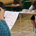 Wielkie dyktando techniczne z Zespole Szkół Zawodowych nr 1 w Kielcach / Michał Kita / Radio Kielce