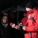 Busko-Zdrój. Protest kupców przeciwko planom władz miasta, które chcą przenieść pasaż handlowy / Piotr Michalski / Radio Kielce