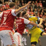 7. kolejka Ligi Mistrzów piłkarzy ręcznych: Aalborg Handbold - PGE Vive Kielce. Alex Dujszebajew / Krzysztof Bujnowicz / Radio Kielce