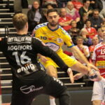 7. kolejka Ligi Mistrzów piłkarzy ręcznych: Aalborg Handbold - PGE Vive Kielce. Blaż Janc / Krzysztof Bujnowicz / Radio Kielce