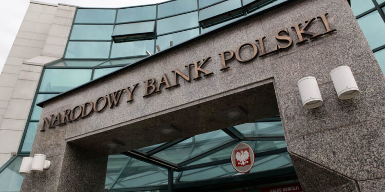Narodowy Bank Polski - siedziba przy ul. Warszawskiej / Fot. Wojciech Habdas - Radio Kielce