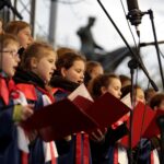 Kielce. Obchody Święta Niepodległości - wspólne śpiewanie pieśni patriotycznych / Jarosław Kubalski / Radio Kielce