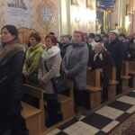 25.11.2017 Obrazów. Uroczyste wprowadzenie obrazu Świętej Rodziny, który przeszedł renowację / Grażyna Szlęzak-Wójcik / Radio Kielce