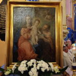 25.11.2017 Obrazów. Uroczyste wprowadzenie obrazu Świętej Rodziny, który przeszedł renowację / Grażyna Szlęzak-Wójcik / Radio Kielce