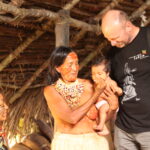 Muzyczne Podróże Przez Świat. Wioska w Amazonii / prof. dr hab. Marek Jóźwiak, dr hab. Małgorzata Anna Jóźwiak