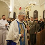 16.11.2017 Skarżysko - Kamienna. Święto patronki miasta - Matki Bożej Ostrobramskiej. Msza święta w Sanktuarium.  Abp Stanisław Gądecki / Jarosław Kubalski / Radio Kielce