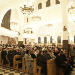 16.11.2017 Skarżysko - Kamienna. Święto patronki miasta - Matki Bożej Ostrobramskiej. Msza święta w Sanktuarium.  Abp Stanisław Gądecki / Jarosław Kubalski / Radio Kielce