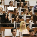 22.11.2017 Kielce. UJK. Stypendia dla studentów z Winnicy / Jarosław Kubalski / Radio Kielce