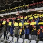 25.11.2017 Kielce. 17. kolejka LOTTO Ekstraklasy: Mecz Korona Kielce - Legia Warszawa. Kibice / Jarosław Kubalski / Radio Kielce