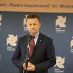 Podsumowanie programu "Razem bezpieczniej". Minister Spraw Wewnętrznych i Administracji Mariusz Błaszczak / Jarosław Kubalski / Radio Kielce