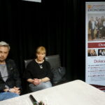 Debaty młodych - ludzie i ich pasje. Spotkanie z Arturem Wijatą. Na zdjęciu : Artur Wijata oraz Lucyna Gromiec / Katarzyna Prędotka / Radio Kielce