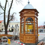 Replika neorenesansowego Kiosku Kiebabczego została ustawiona na Rynku / Marzena Mąkosa / Radio Kielce