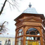 Replika neorenesansowego Kiosku Kiebabczego została ustawiona na Rynku / Marzena Mąkosa / Radio Kielce