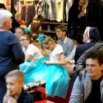 Potrzebuję rodziców od zaraz. Akcja Wojewody Świętokrzyskiego w Galerii Echo / Marzena Mąkosa / Radio Kielce