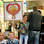 Potrzebuję rodziców od zaraz. Akcja Wojewody Świętokrzyskiego w Galerii Echo / Marzena Mąkosa / Radio Kielce