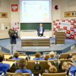 Zajęcia na Politechnice Świętokrzyskiej dla dzieci / Marzena Mąkosa / Radio Kielce