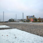 Oznakowanie poziome przy skrzyżowaniu ulic Tarnowskiej, księdza Jerzego Popiełuszki, Wapiennikowej i Pileckiego w Kielcach / Marzena Mąkosa / Radio Kielce