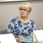 Konferencja prasowa promująca I tom Serii Świętokrzyskiej pt. "Listy z frontu i na front. Korespondencja rodziny Massalskich (1914–1921)". Na zdjęciu : dr Dorota Koczwańska - Kalita - Delegatura Insytutu Pamięci Narodowej w Kielcach / Marzena Mąkosa / Radio Kielce