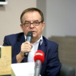 Konferencja prasowa promująca I tom Serii Świętokrzyskiej pt. "Listy z frontu i na front. Korespondencja rodziny Massalskich (1914–1921)". Na zdjęciu : Andrzej Dąbrowski - Wojewódzka Biblioteka Publiczna im. Witolda Gombrowicza w Kielcach / Marzena Mąkosa / Radio Kielce