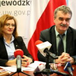 Konferencja dotycząca wojewódzkich  obchodów Narodowego Święta Niepodległości. Na zdjęciu : Agata Wojtyszek - Wojewoda Świętokrzyski, Wojciech Lubawski - Prezydent Miasta Kielce / Marzena Mąkosa / Radio Kielce