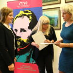 Wręczenie nagród im. Andrzeja Radka w Muzeum Lat Szkolnych Stefana Żeromskiego. Na zdjęciu : Karolina Baran / Marzena Mąkosa / Radio Kielce