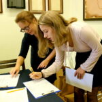 Wręczenie nagród im. Andrzeja Radka w Muzeum Lat Szkolnych Stefana Żeromskiego. Na zdjęciu : Bernardetta Grzegolec / Marzena Mąkosa / Radio Kielce