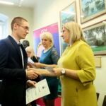 Wręczenie nagród im. Andrzeja Radka w Muzeum Lat Szkolnych Stefana Żeromskiego. Na zdjęciu : Piotr Nowak / Marzena Mąkosa / Radio Kielce