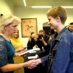 Wręczenie nagród im. Andrzeja Radka w Muzeum Lat Szkolnych Stefana Żeromskiego. Na zdjęciu : Patrycja Waluśkiewicz / Marzena Mąkosa / Radio Kielce