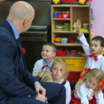 Lekcja patriotyzmu dla przedszkolaków z Przedszkola Samorządowego Nr 31. / Marzena Mąkosa / Radio Kielce