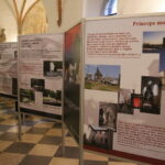 Otwarcie wystawy "Święty Krzyż - miejsca pamięci" / Marzena Mąkosa / Radio Kielce