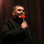 Spektakl „Ojczyzna” w kościele św. Jadwigi Królowej. Ksiądz Krzysztof Dziurzyński / Marzena Mąkosa / Radio Kielce