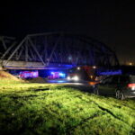 Samochód w rzece. Wypadek w gminie Morawica / Marzena Mąkosa / Radio Kielce