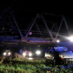 Samochód w rzece. Wypadek w gminie Morawica / Marzena Mąkosa / Radio Kielce