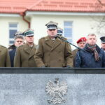 Przekazanie obowiązków dowódcy jednostki CPdMZ. Przemawia ppłk Grzegorz Wtykło / Marzena Mąkosa / Radio Kielce