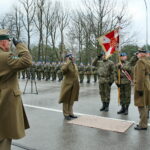 Przekazanie obowiązków dowódcy jednostki CPdMZ. Na zdjęciu : płk Paweł Chabielski i ppłk Grzegorz Wtykło